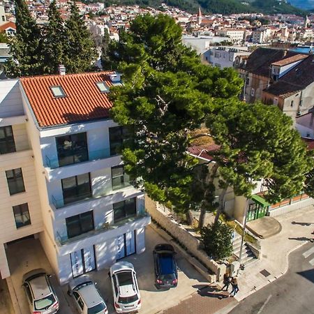 Apartments By The Sea Makarska - 19145 Exterior foto